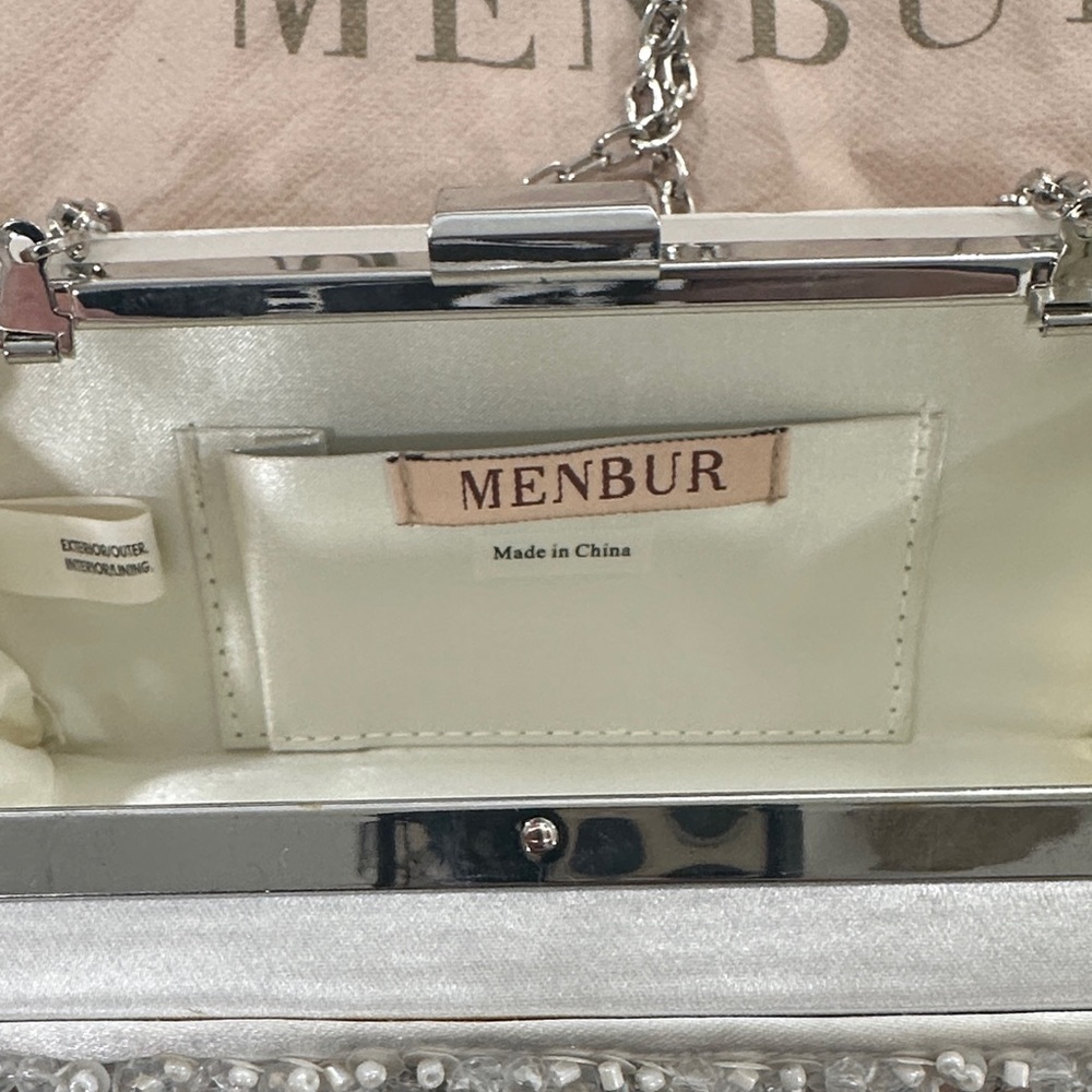 Menbur Vintage White Beaded Clutch with Chain Strap - Picture 8 of 13